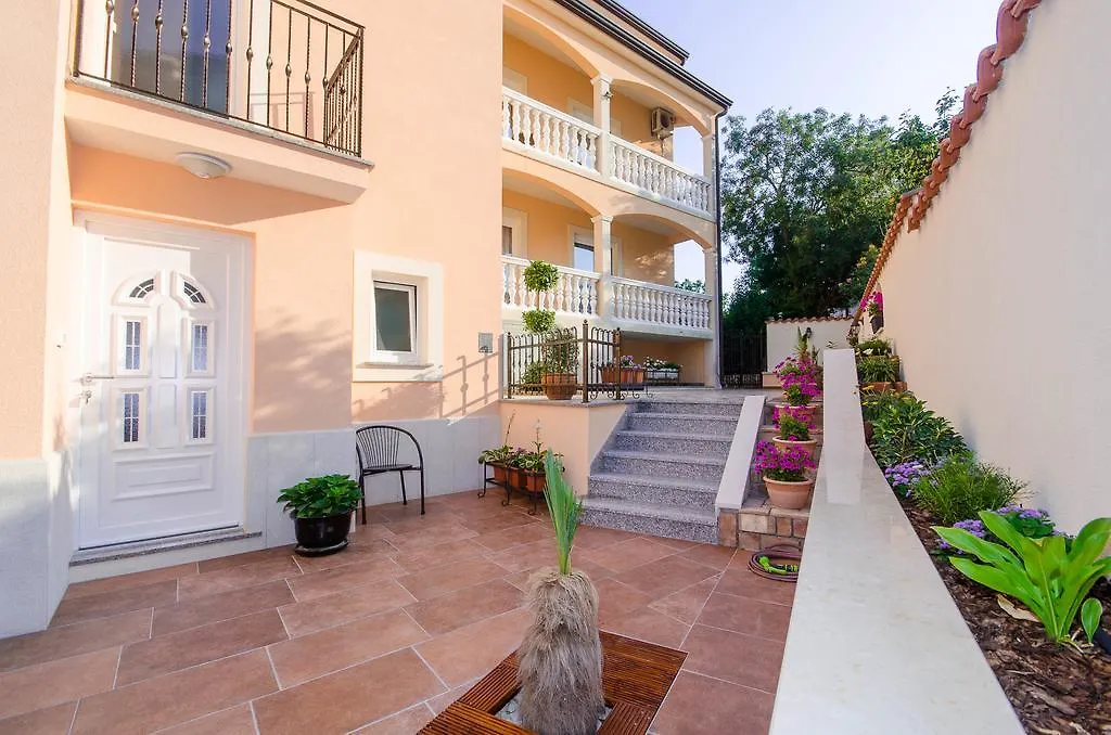 Apartments Villa Amfora Rovinj