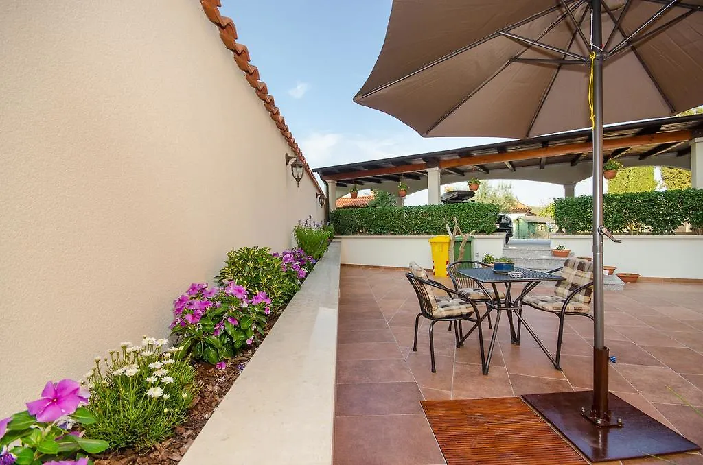 Apartments Villa Amfora Rovinj Kroatien