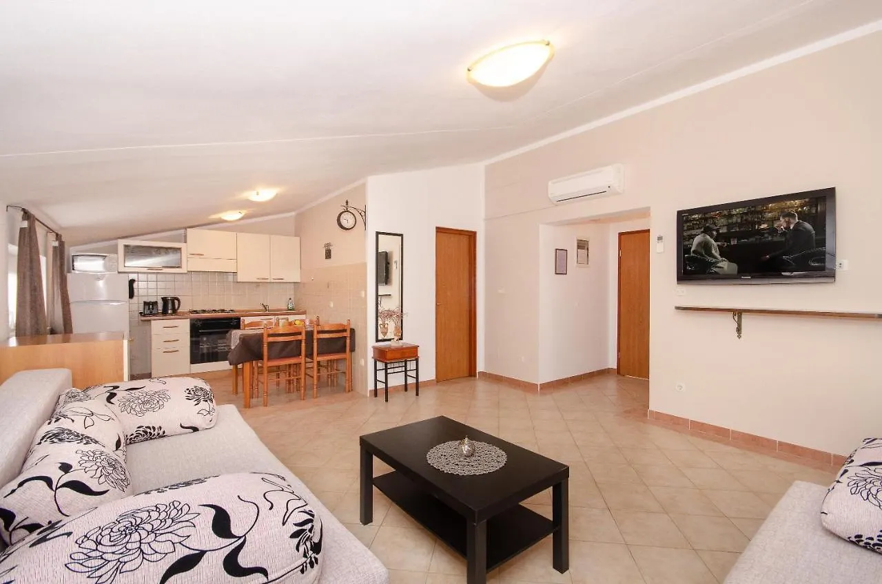 Apartments Villa Amfora Rovinj