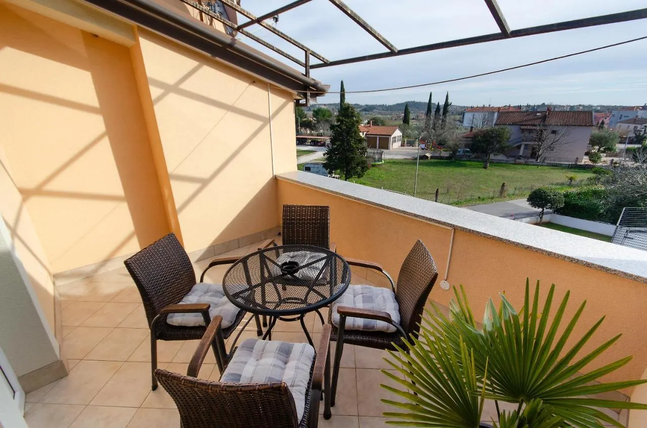 Apartments Villa Amfora Rovigno