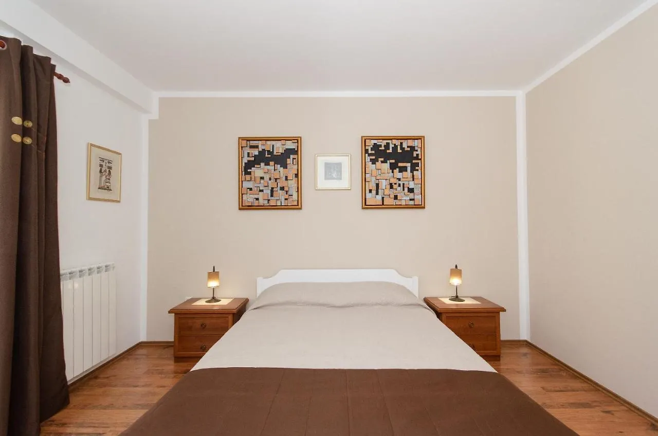 Apartments Villa Amfora Rovinj
