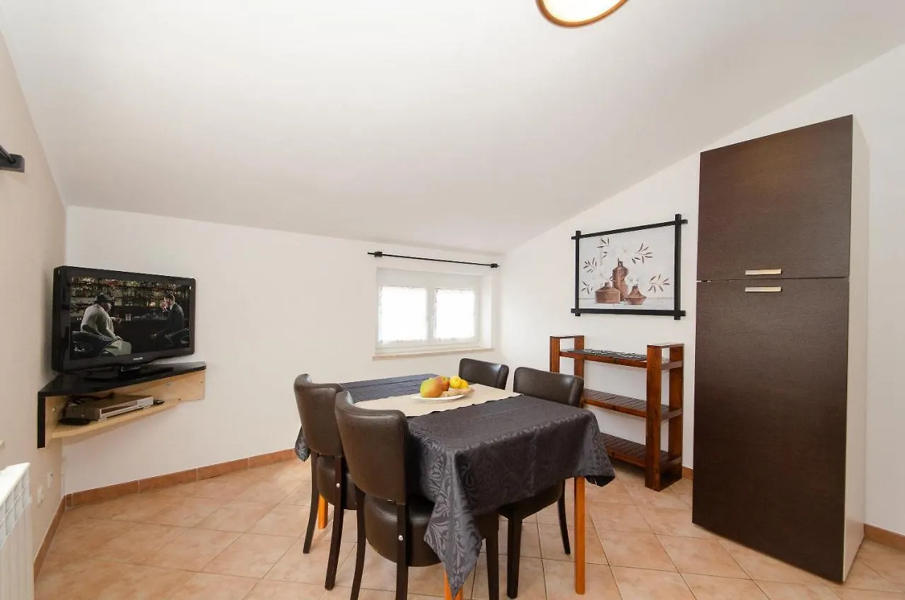 Apartments Villa Amfora Rovigno