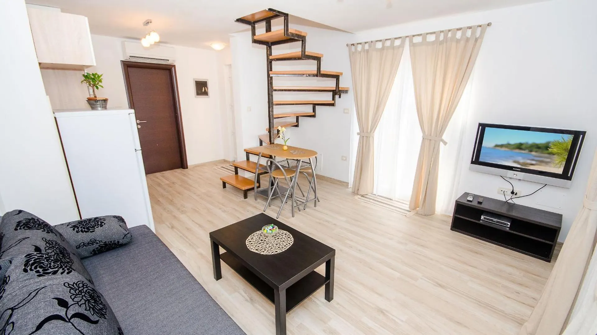 Apartments Villa Amfora Rovigno Croazia