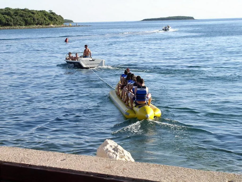Apartments Villa Amfora Rovinj 0*,